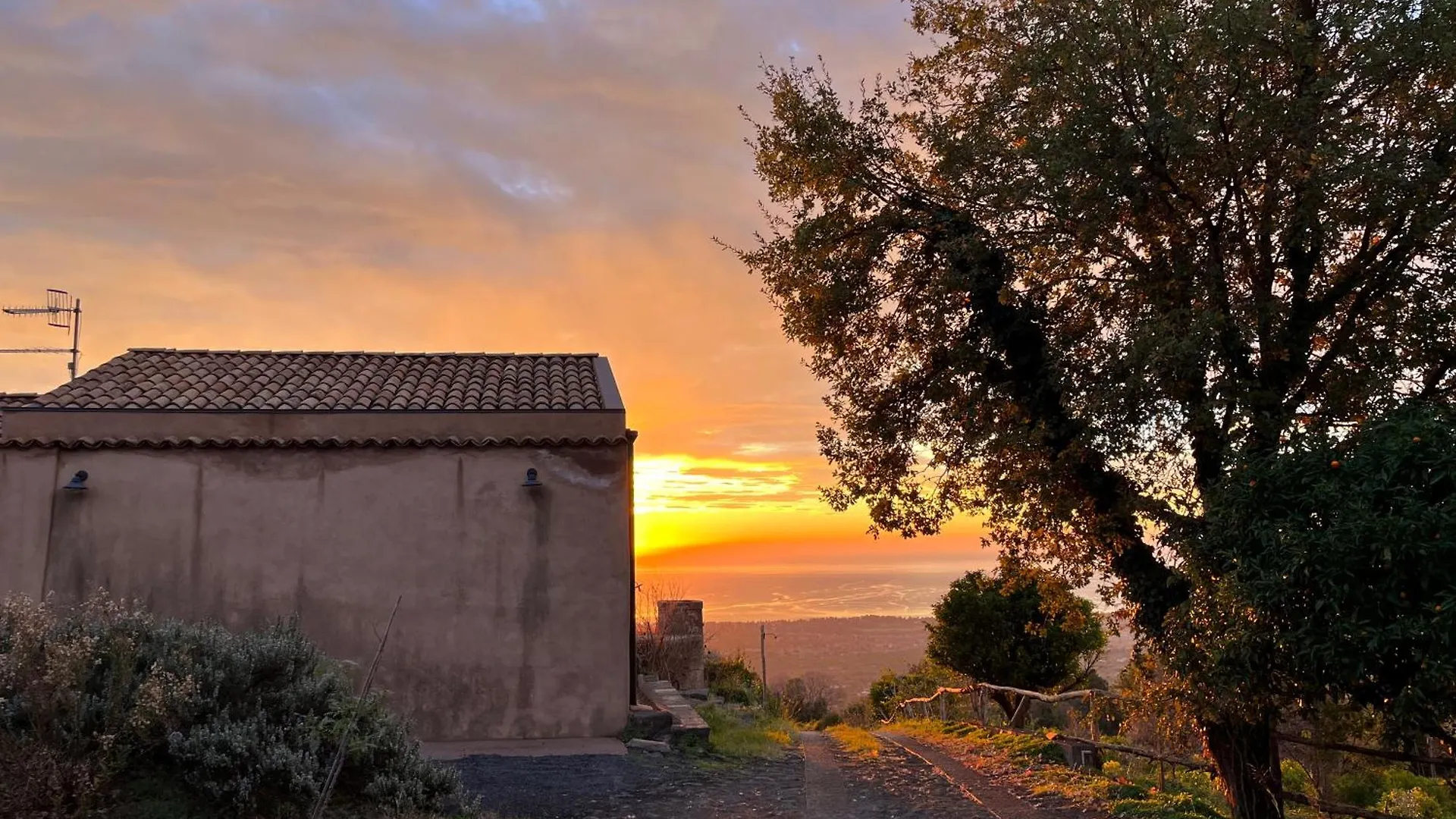 Bagol'Area Etna Eco Farm Villa Nunziata 0*,  Italien